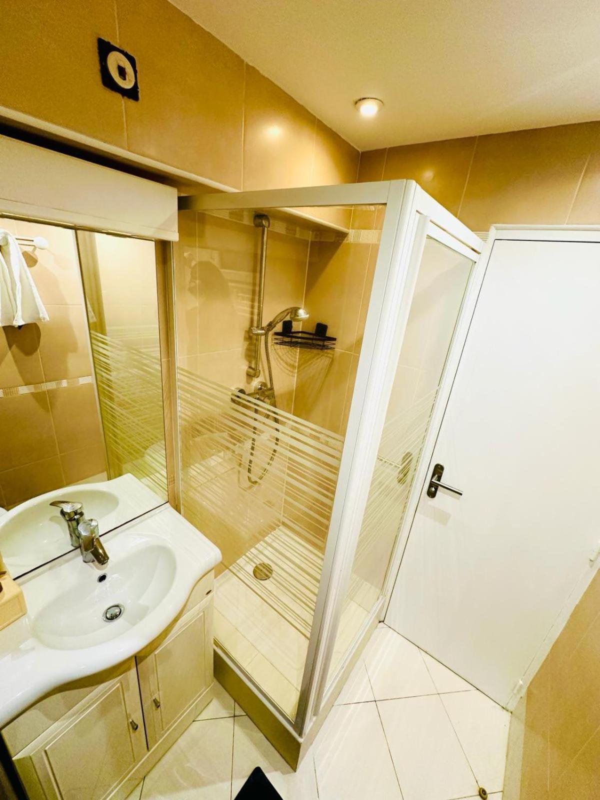 Appartement Elegant A Conflant Конфлан-Сент-Онорин Экстерьер фото